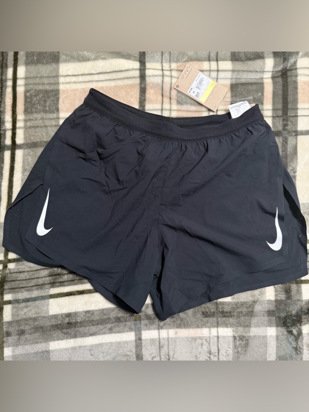Nike AeroSwift Men’s Black Shorts